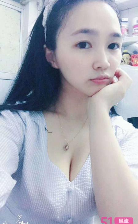 罗湖私约巨乳红牌技师